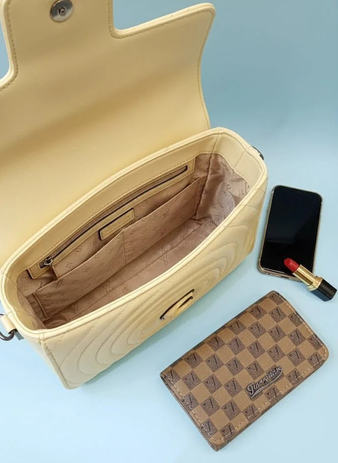 Luxury Checkered Quilted Shoulder Bag with Matching Wallet